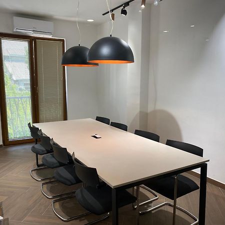 Central Apartments In Skopje City Center المظهر الخارجي الصورة