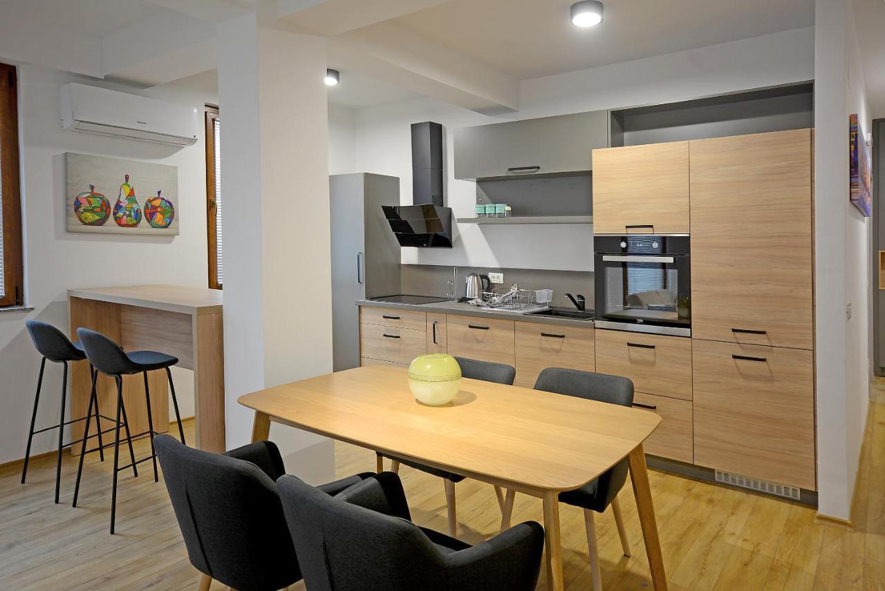 Central Apartments In Skopje City Center المظهر الخارجي الصورة