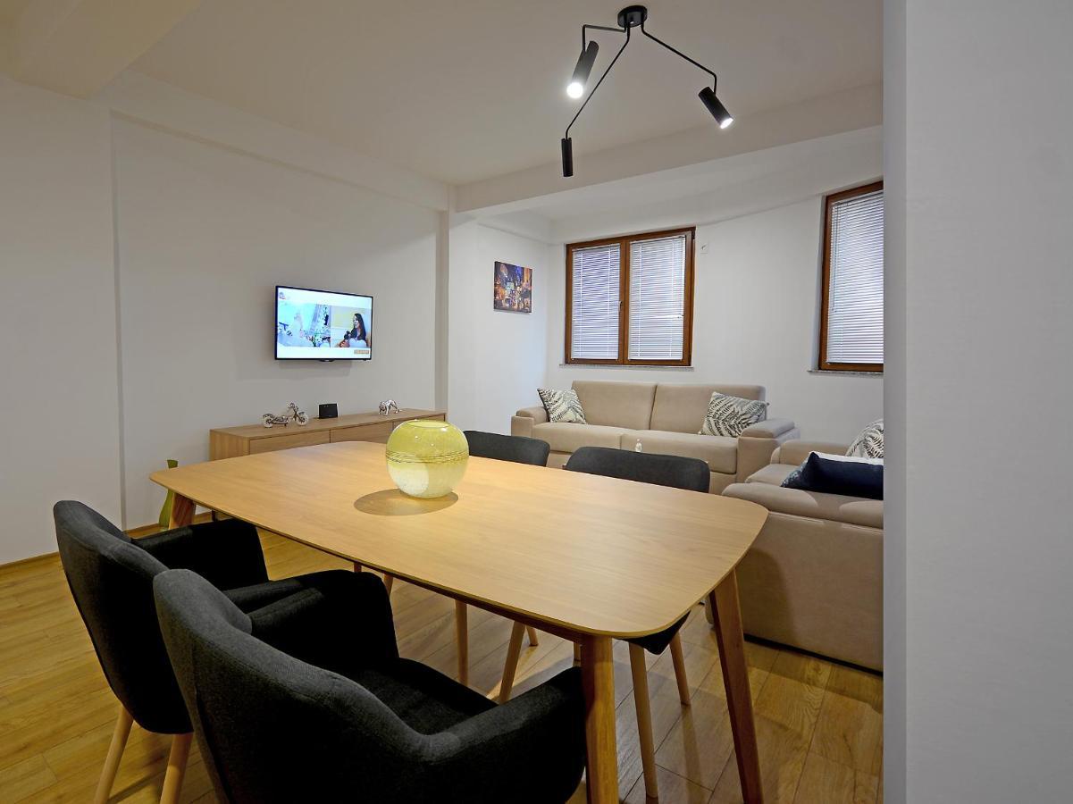 Central Apartments In Skopje City Center المظهر الخارجي الصورة