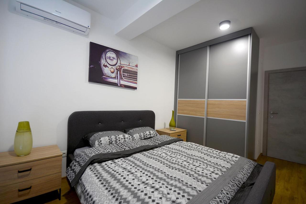 Central Apartments In Skopje City Center المظهر الخارجي الصورة