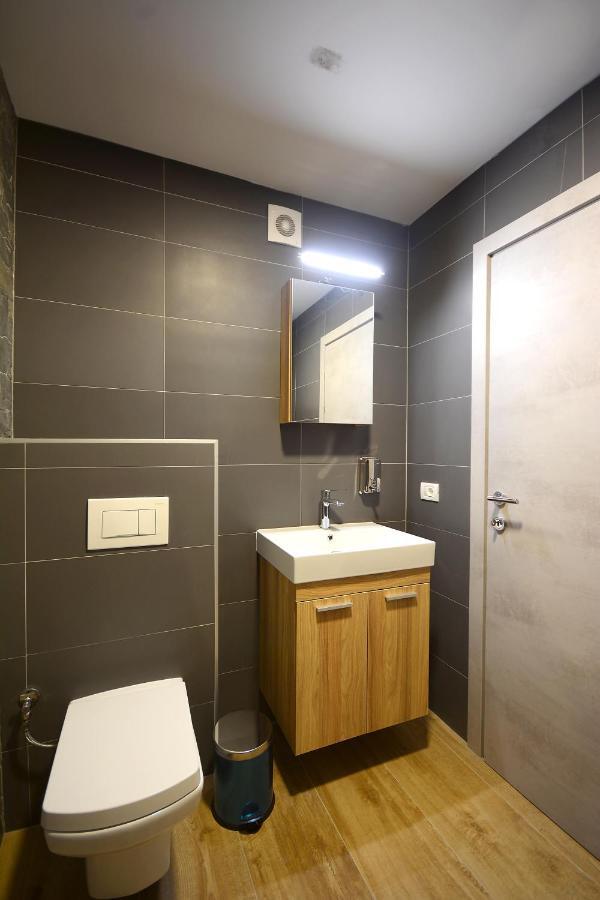 Central Apartments In Skopje City Center المظهر الخارجي الصورة